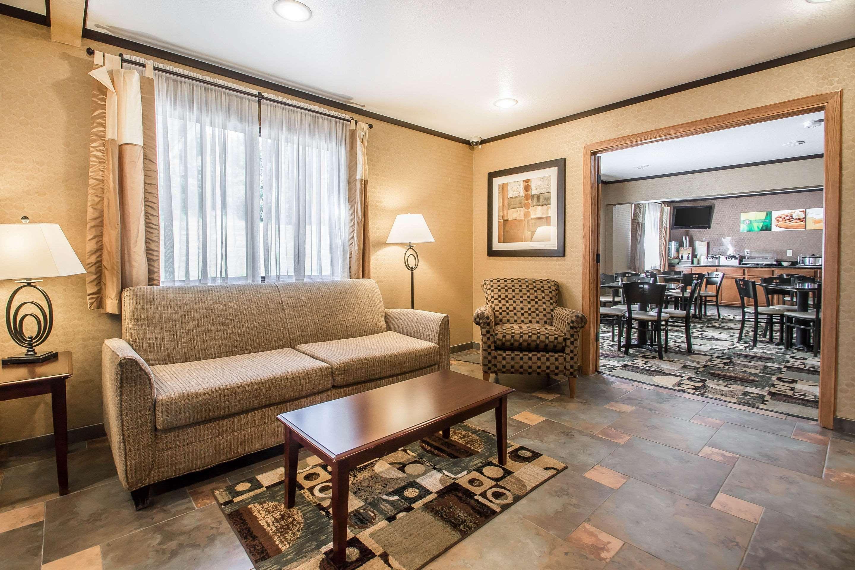 Quality Inn & Suites Decorah Ngoại thất bức ảnh
